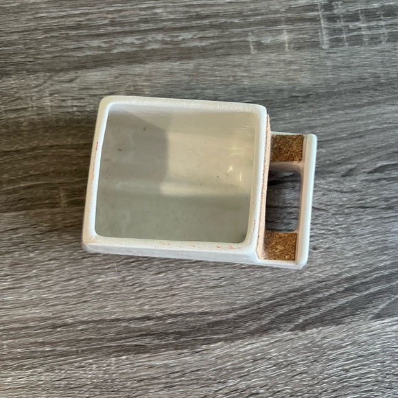 Ceramic Phone Holder with Storage - Cream - EUC - Picture 3 of 3